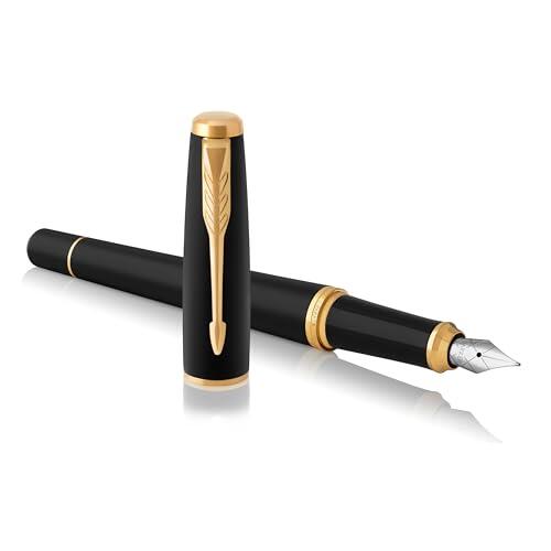 Parker Urban Pluma estilográfica | negro tenue de adorno dorado | plumín fino y recambio de tinta azul | en estuche de regalo