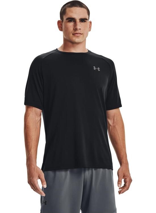 Rendimiento y Confort: Un Análisis de la Camiseta Técnica Masculina