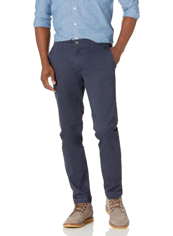 Explorando el Pantalón Chino de Amazon Essentials