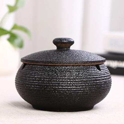 Cenicero de cerámica con tapa, resistente al viento, para decoración del hogar, oficina, antideslizante, de cerámica, Taichi, color negro