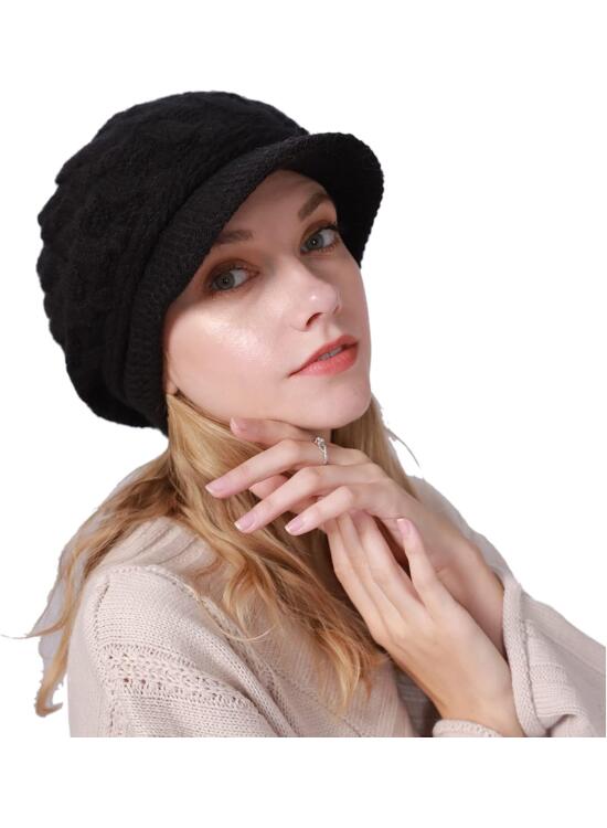 Evaluación Técnica del Gorro de Invierno con Visera y Apertura para Coleta