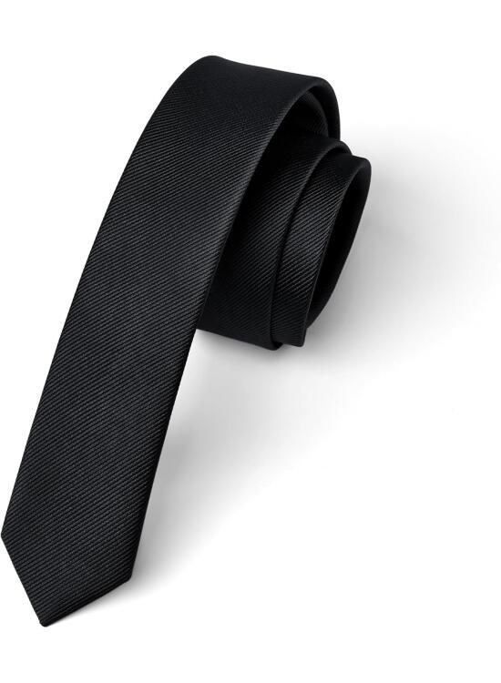 Estilo y Elegancia: Análisis de una Corbata Slim Fit