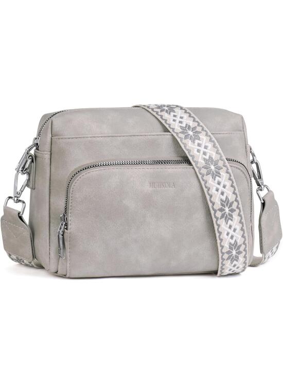 Elegancia y Funcionalidad en un Diseño Compacto: Análisis de un Bolso Bandolera