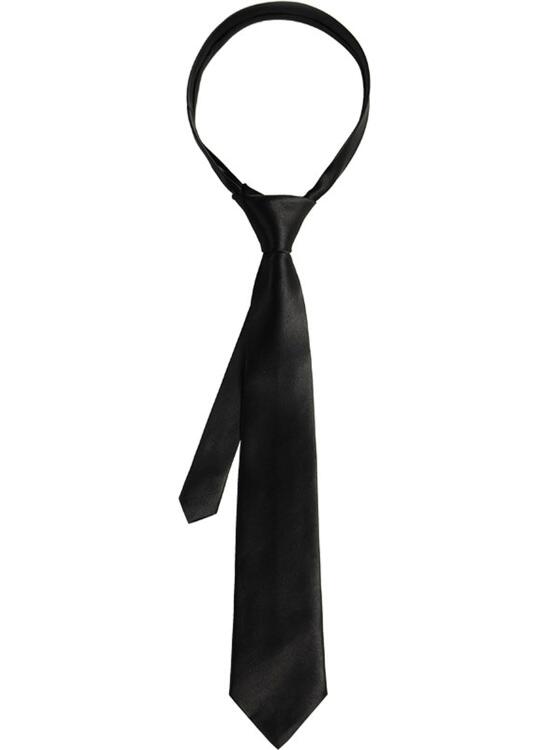 Análisis de un Accesorio Clásico y Versátil