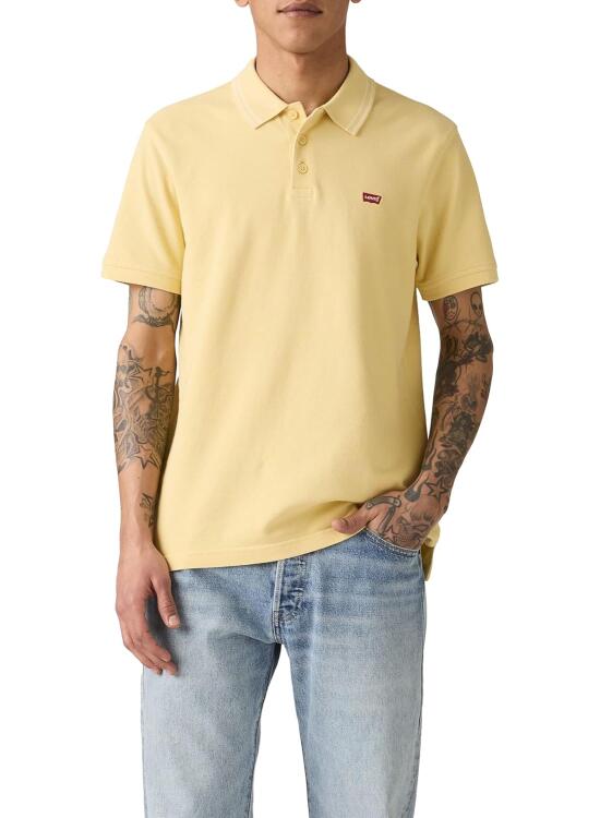 Análisis Detallado: La Camisa Polo Clásica y su Impacto en el Usuario