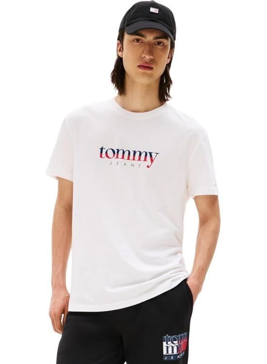 Comodidad y Estilo Cotidiano: La Camiseta Tommy Jeans Regular Fit