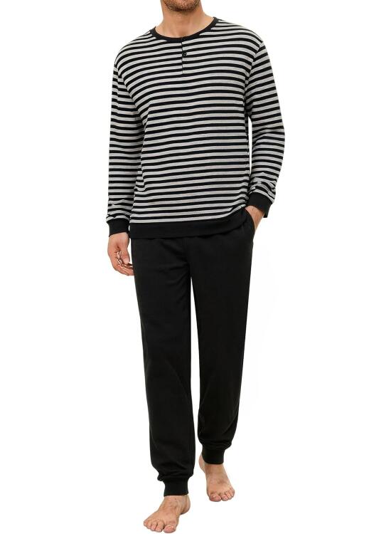 Análisis Integral: Conjunto de Pijama para el Descanso Masculino