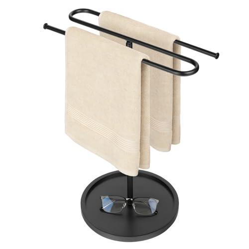 Pomodee Toallero de Pie en Forma de S de Metal, Toallero Independiente con Bandeja para Joyas Integrada – Soporte para Toallas Estable y Estantería Versátil para Baño, Cocina y Salón (Negro)