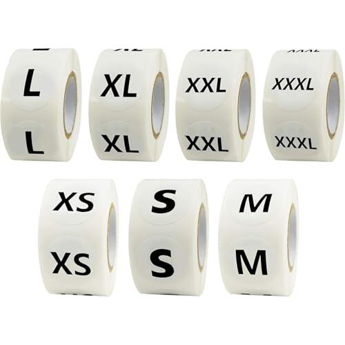 3500 Etiquetas Adhesivas de Talla para Ropa XS-XXXL – 2 cm Diámetro – Blancas con Texto Negro – Pegatinas para Clasificación de Prendas – Opción Mixta: 1 Rollo por Talla (XS/S/M/L/XL/XXL/XXXL)