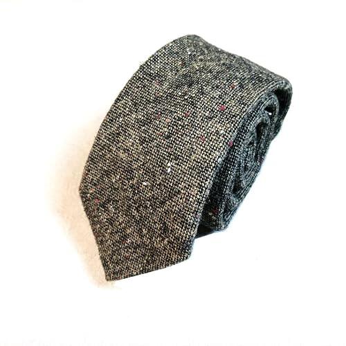 Elegancia atemporal: Descubre la versatilidad de la corbata de tweed Donegal Grey