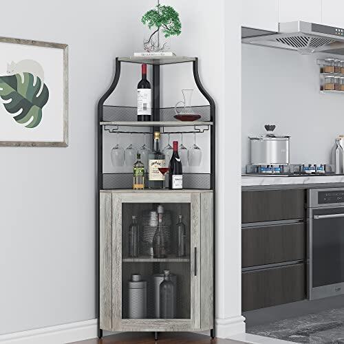 GarveeMore Armario de Vino Esquinero, Mueble Bar Industrial de 5 Niveles con Botellero y Porta Copas, Estantería para Vinos con Puerta de Malla para Salón, Bar, Comedor, Cocina, Gris