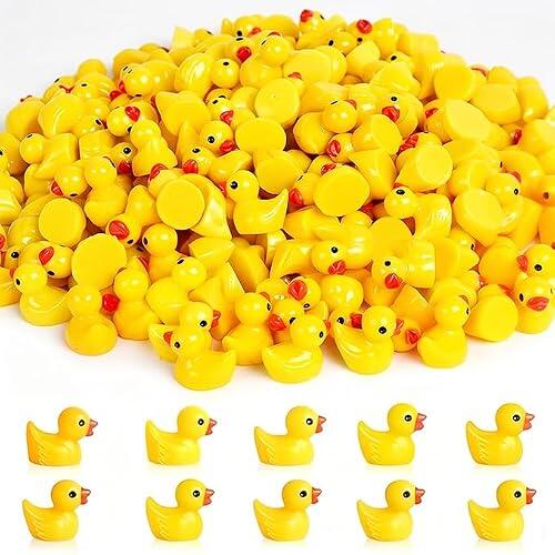AiQInu 100 Patitos Miniatura Decoración Amarillos – Figuras Resina para Acuario, Mini Jardín, DIY, Casa de Muñecas, Bonsái, Regalo Fiesta