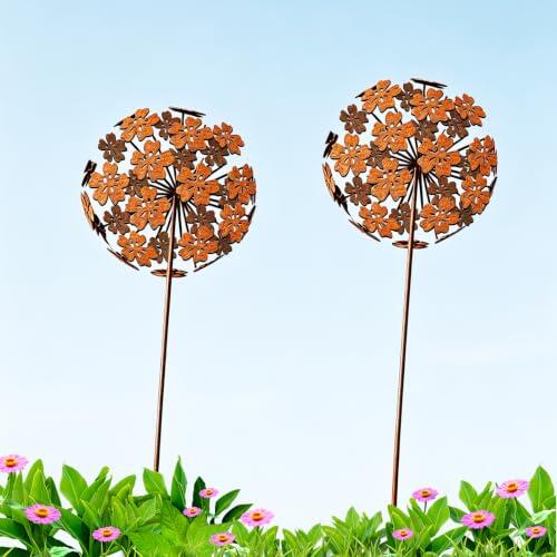 Decora tu jardín con elegancia rústica: Flores de metal oxidado
