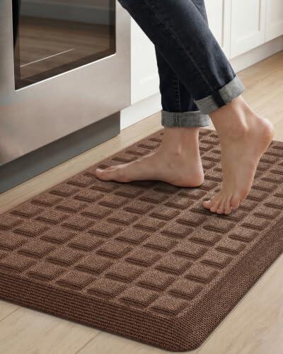 Adiós al dolor de pies al cocinar o trabajar de pie: descubre la alfombra antifatiga definitiva