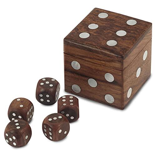 Caja de Dados de Madera 6,5 cm con 5 Dados | Incluye tapa y cinco dados pequeños, acabado en madera natural, puntos metálicos, ideal para juegos de mesa y regalo.