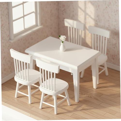 El encanto en miniatura: Comedor de madera Peosaard escala 1:12